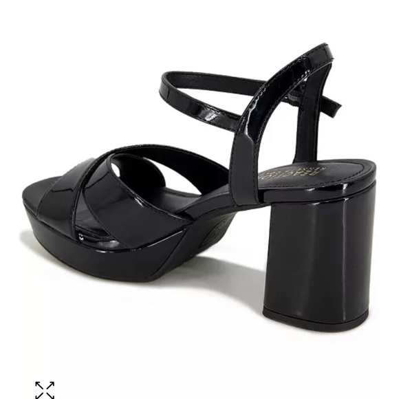 KENNETH COLE Reeva Platform Heels - Picture 5 of 8